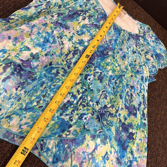 Blue Abstract Flower Flutter Blouse + Sandals *SET* - Picture 6 of 16